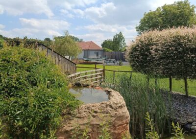 Le jardin du gîte Aux Champs des Amours